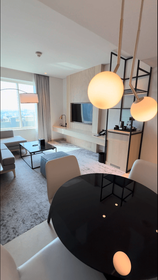 Luxury Living & Dining Room - City View